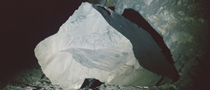 Plongez “À l’intérieur du rocher”